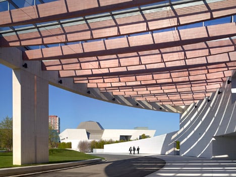 Ismaili Centre by Moriyama & Teshima Architects