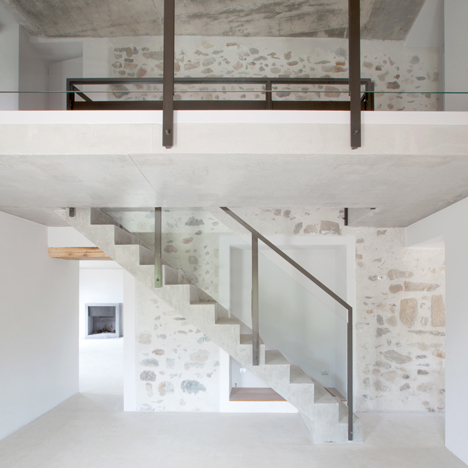 FRAR transforms a dilapidated French house and barn into a holiday home