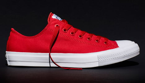 converse with red stripe on bottom