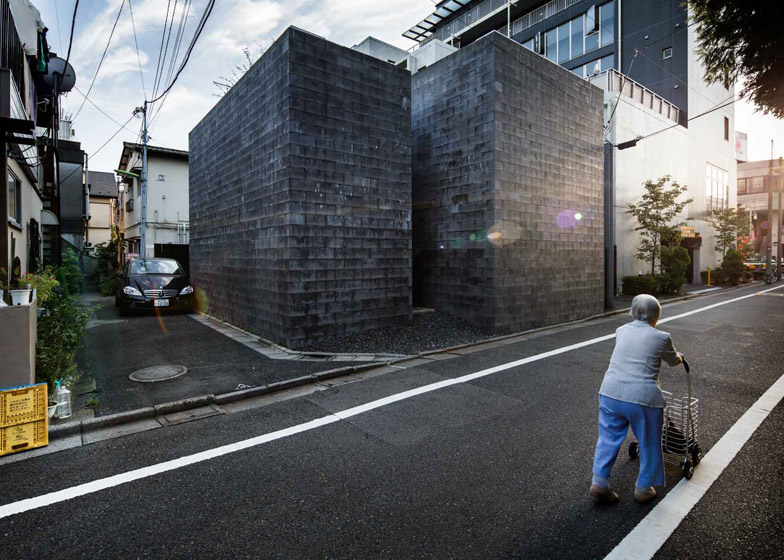 Jérémie Souteyrat documents Tokyo's contemporary houses