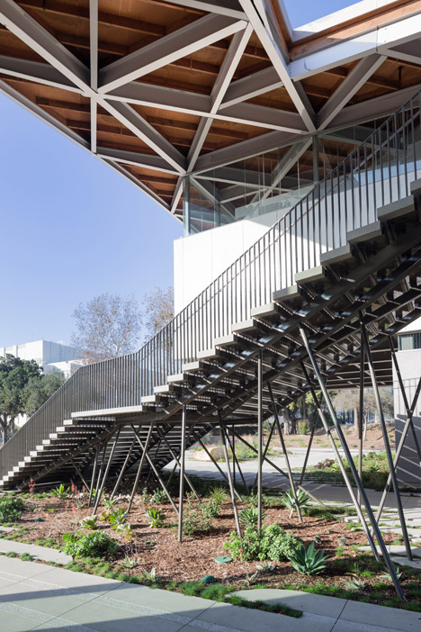 Pomona College Art Center by wHY