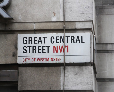 Adrian Frutiger's Univers typeface is used for London street signs. Photograph by Anders Sandberg
