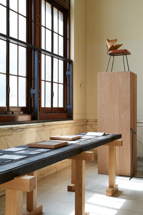 Robin Day Works in Wood exhibition at the V&ampA