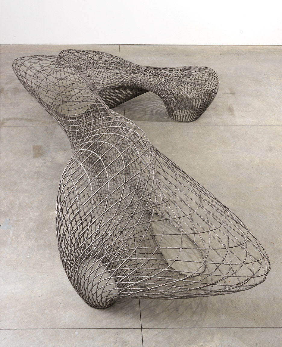 3D printed Dragon Benches by Joris Laarman