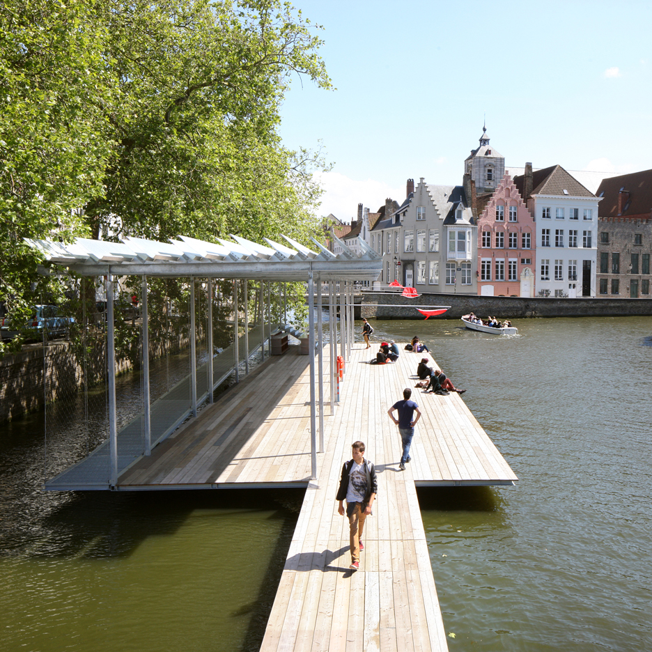 Atelier Bow-Wow and Dertien 12 create Canal Swimmer's Club on Bruges waterway