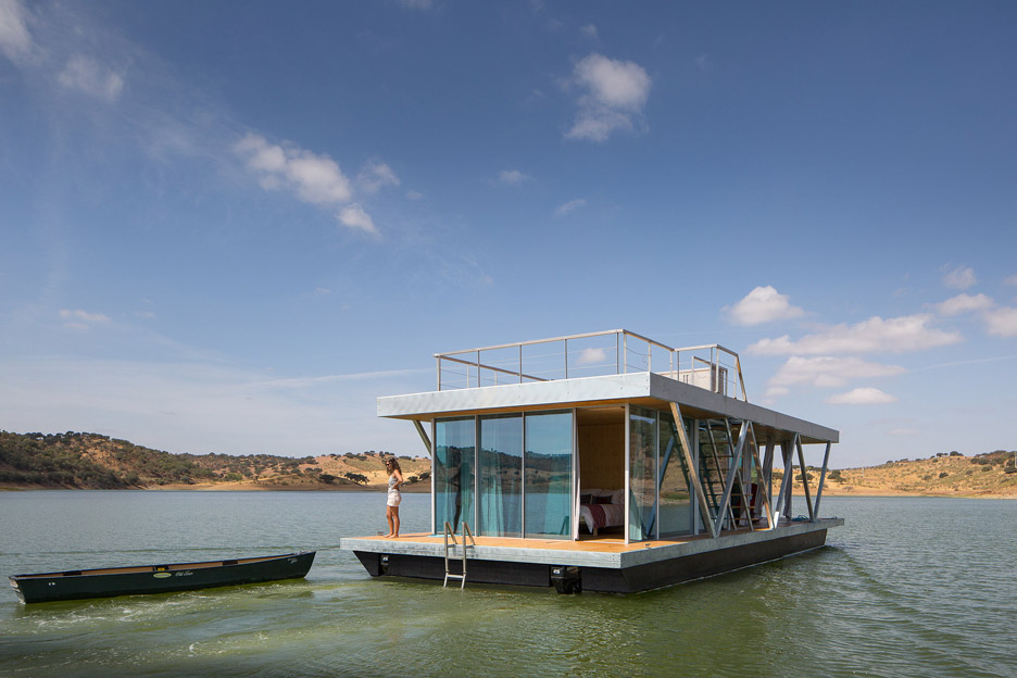 Floatwing floating house by Friday