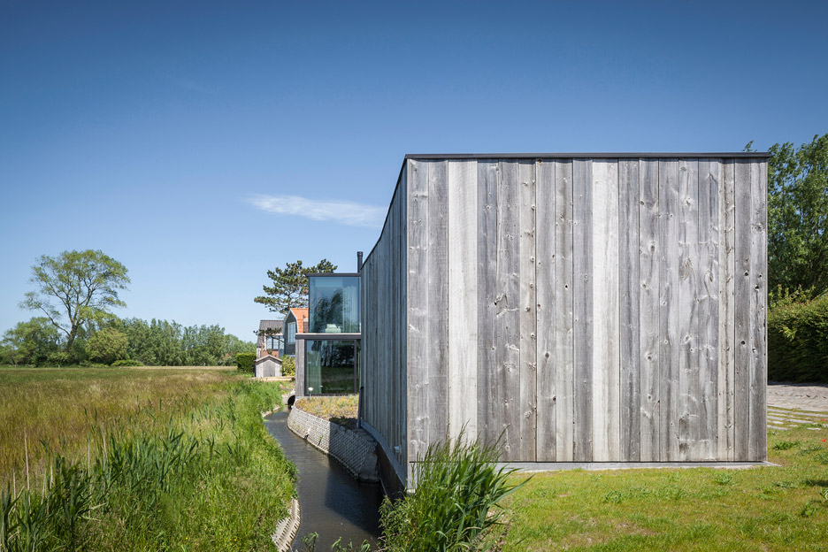 House Graafjansdijk by Govaert Vanhoutte architects