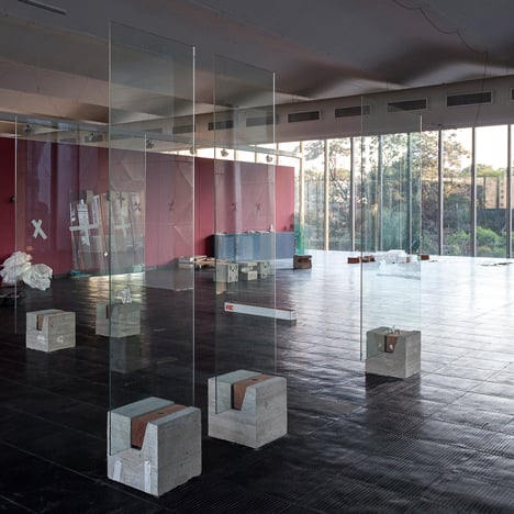 Lina Bo Bardi’s "radical" glass easels revived for exhibition of Brazilian art