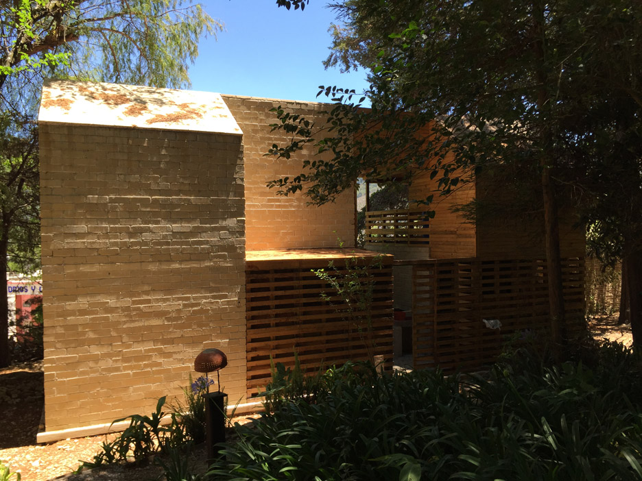 Mexico House by Tatiana Bilbao for Chicago Architecture Biennial 2015