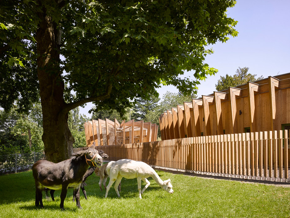 Petting Zoo by Kresings Architektur