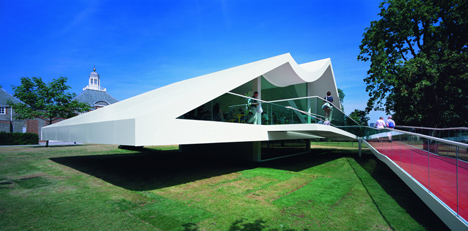 Serpentine Gallery Pavilion 2003 by Oscar Niemeyer