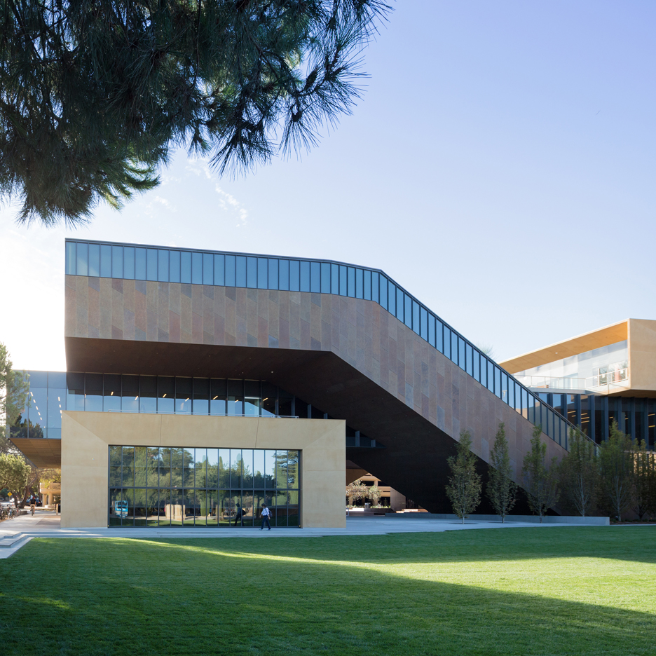 Stanford building by DS+R