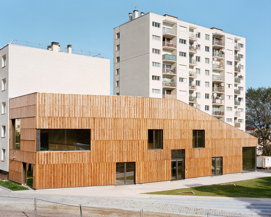 Centre Socio Culturel Christian Marin by Guillaume Ramillien Architecture
