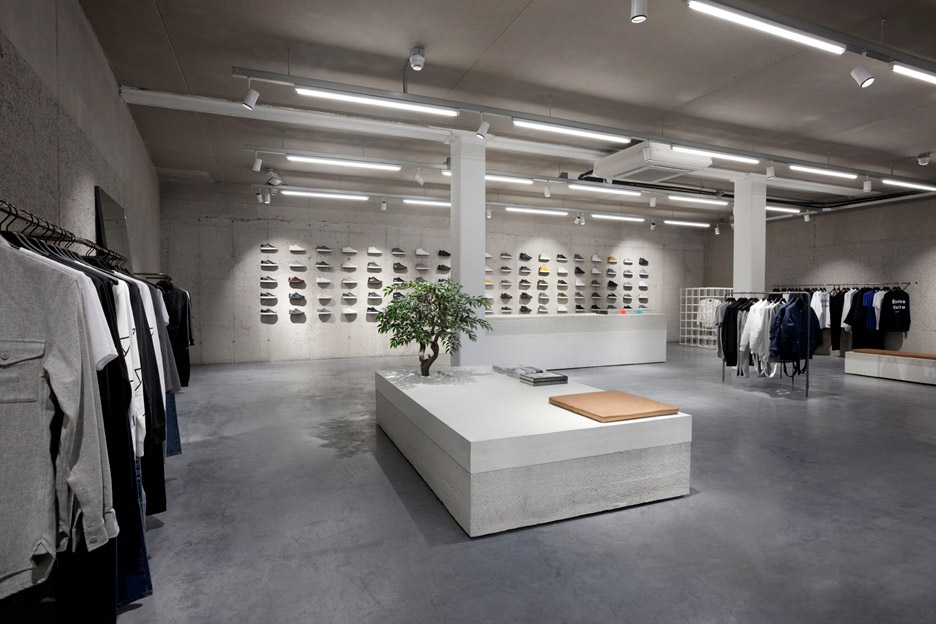 ETQ Store Amsterdam by Studio Jos van Dijk