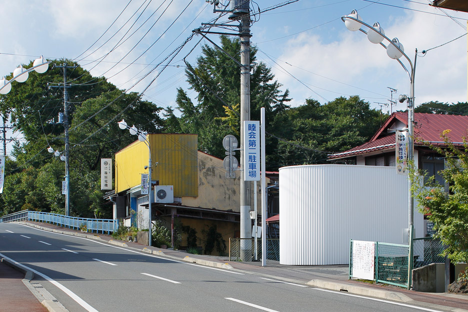 Isemachi Public Toilet by Kubo Tsushima Architects