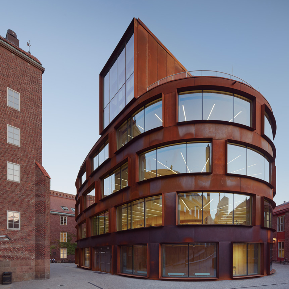 Tham & Videgård's Stockholm architecture school features a curving skin of pre-rusted steel