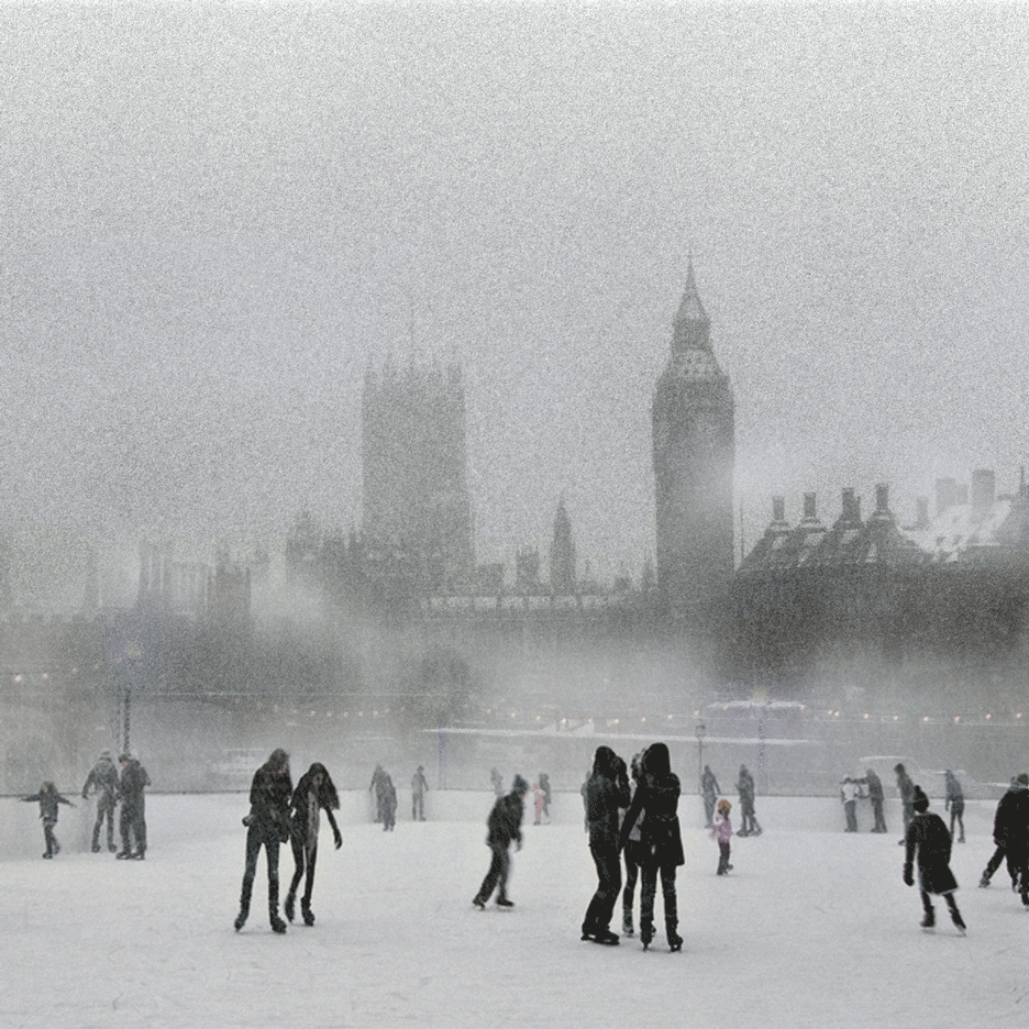 Flower-like ice rinks proposed for London's River Thames