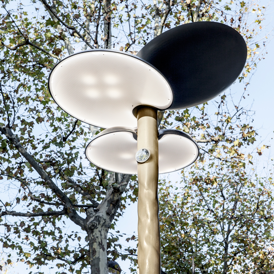 Mathieu Lehanneur designs solar-powered Clover street furniture for Paris