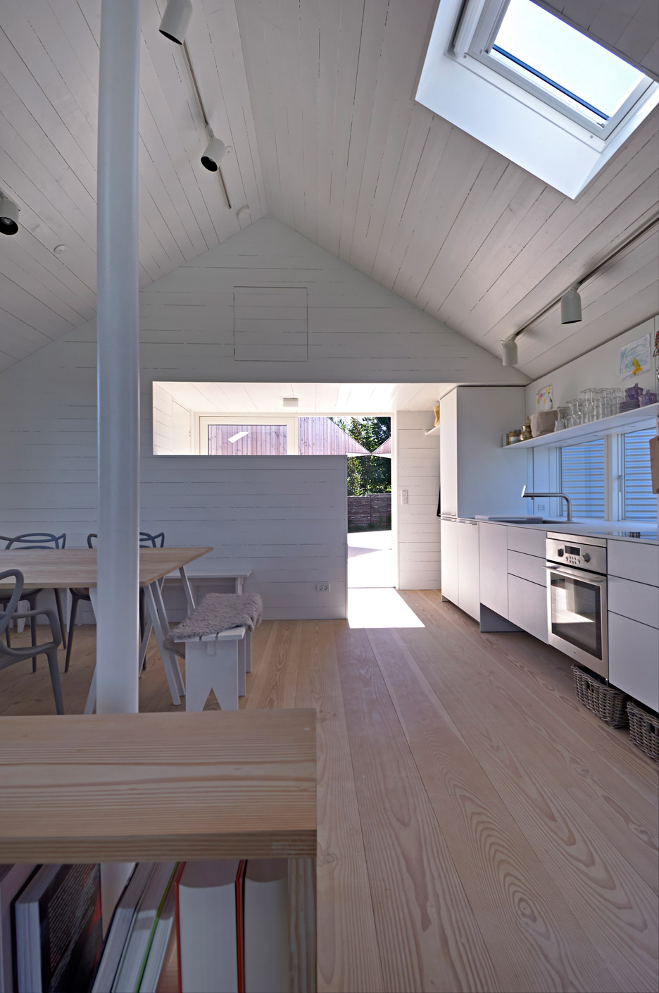 Summer House in Denmark by Jarmund/Vigsnæs Arkitekter