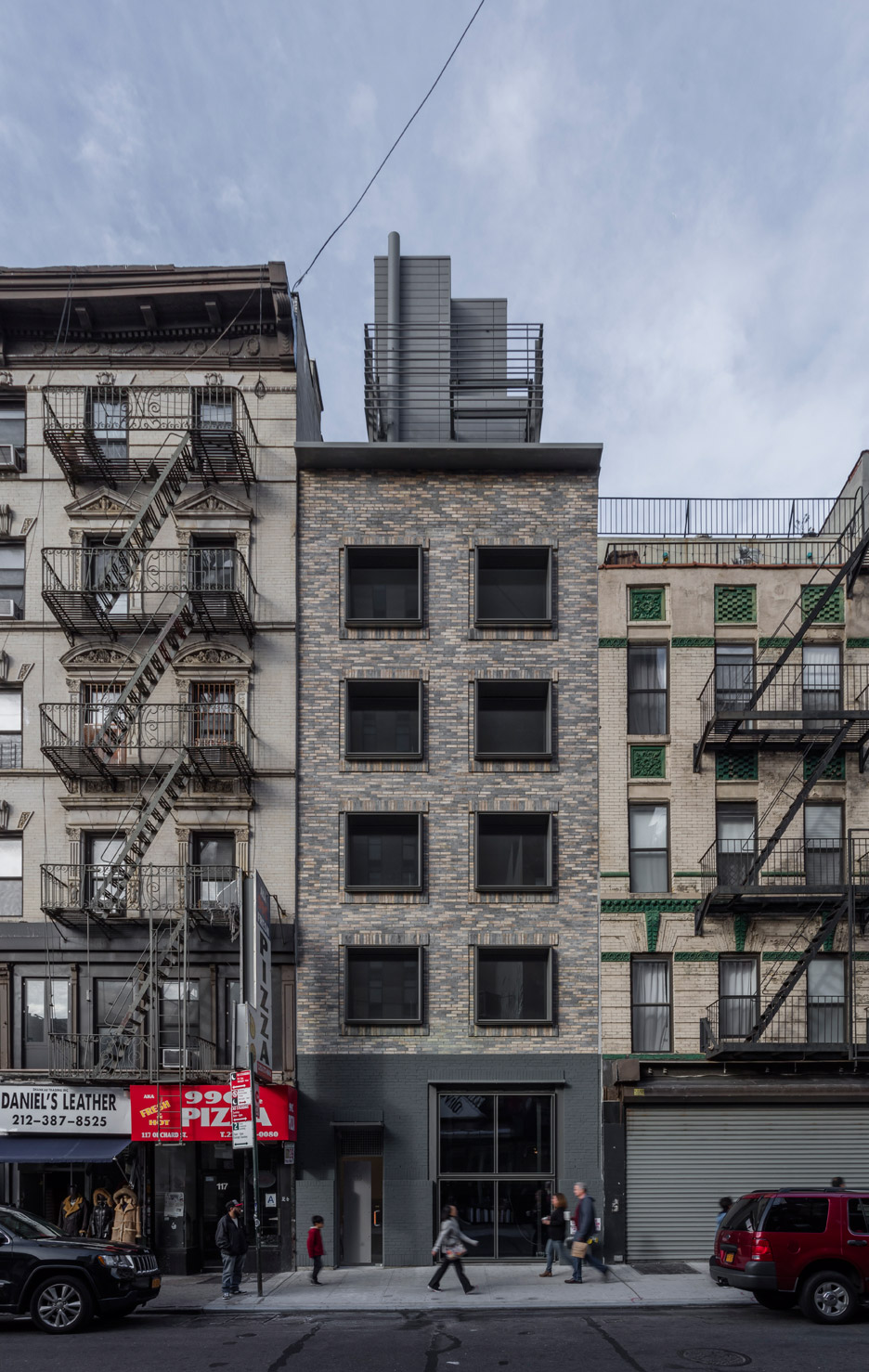 120 Allen Street, apartment block in New York City, USA