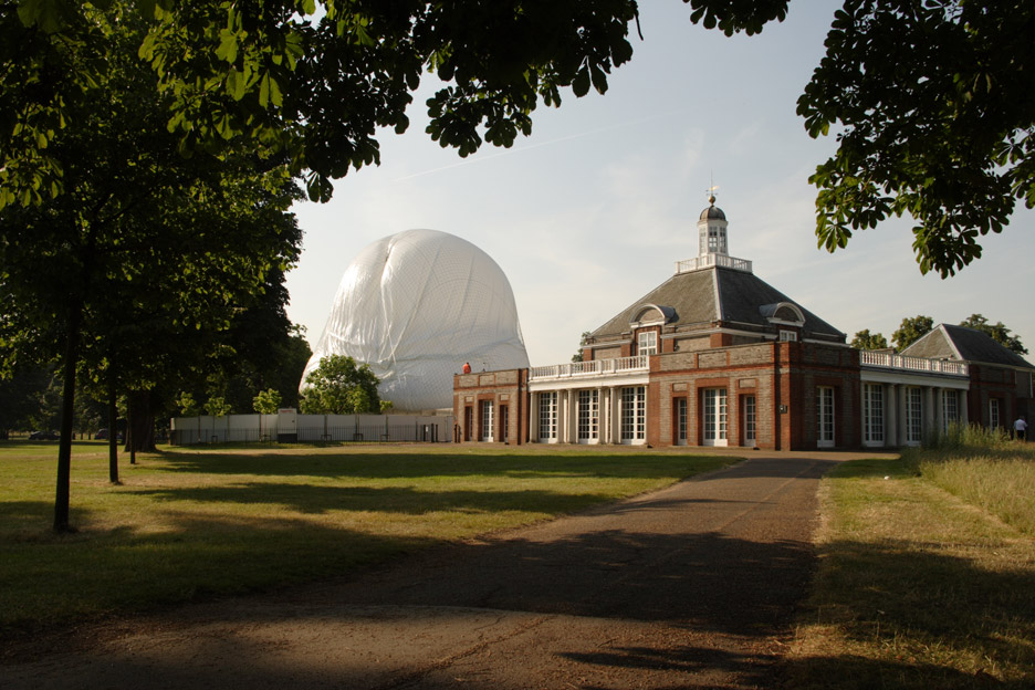 2006 Serpentine Gallery Pavilion by Rem Koolhaas and Cecil Balmond