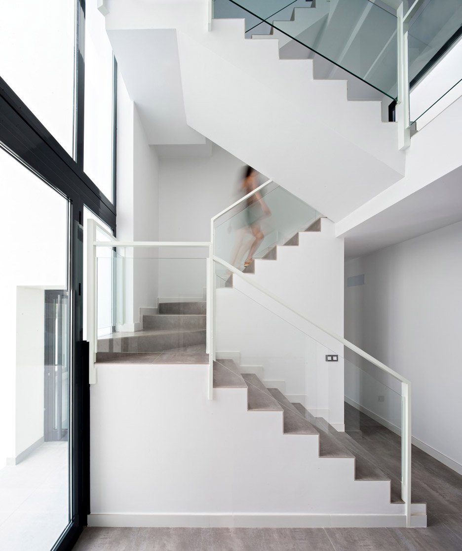 A&T House by Ariasrecalde Taller de Arquitectura