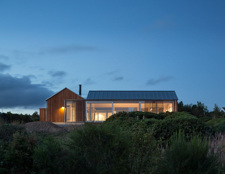 House at Molls Hill by Lenschow and Pihlmann