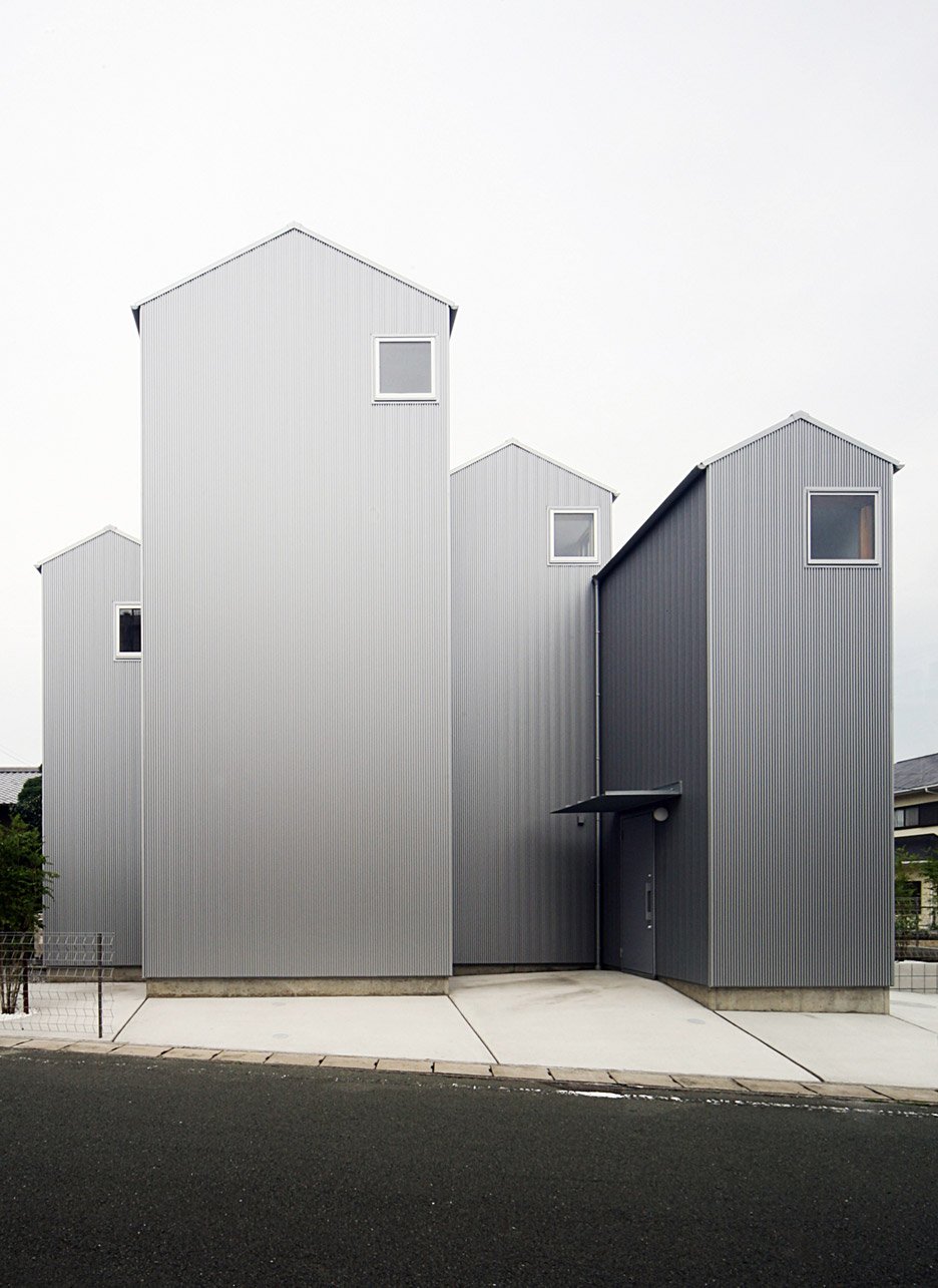 House in Kosai, Japan by Shuhei Goto Architects