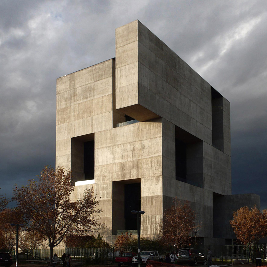 UC Innovation Center at the San Joaquín Campus, Universidad Católica de Chile, Santiago, 2014. Photograph by Nina Vidic