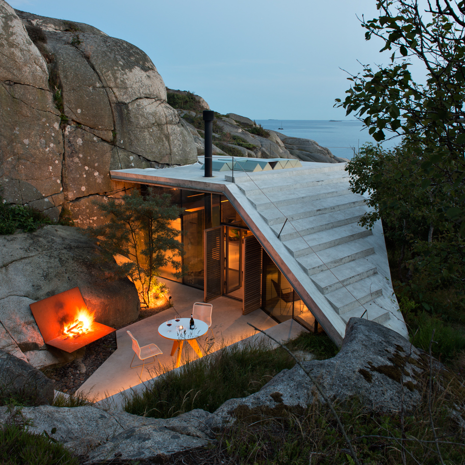 Cabin Knapphullet by Lund Hagem