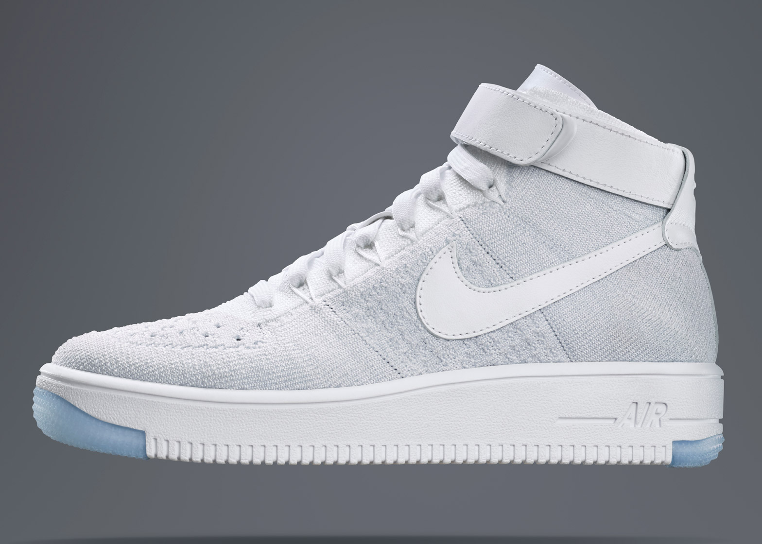 Nike applies Flyknit material Air Force trainers