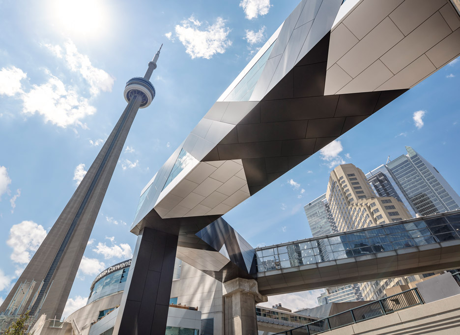 FSC bridge in Toronto by Jennifer Marman, Daniel Borins and James Khamsi
