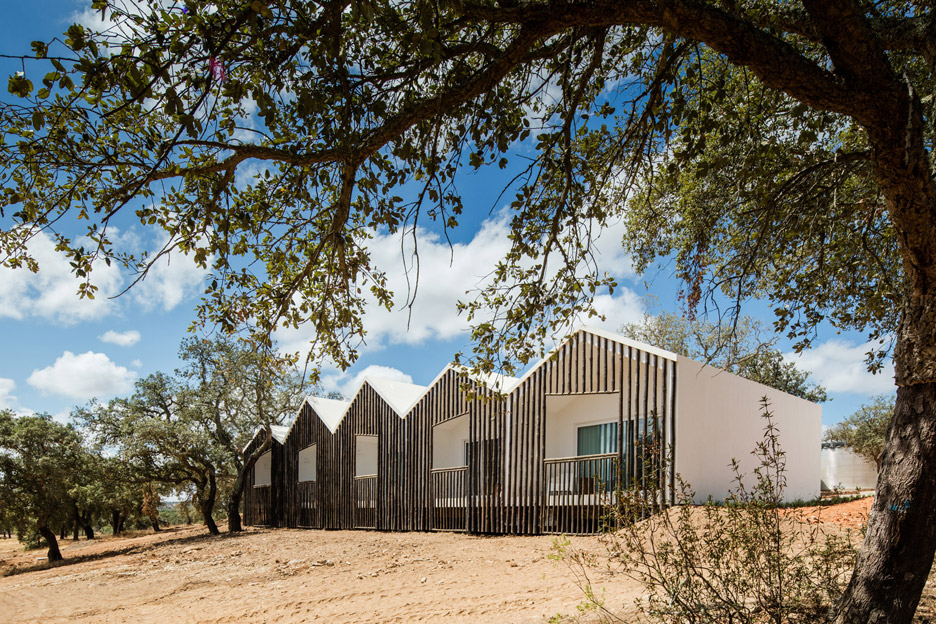 Sobreiras Alentejo Country Hotel by Future Architecture Thinking