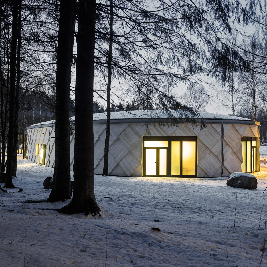 Tengbom S Completes Pine Cone Inspired Trail Centre In A