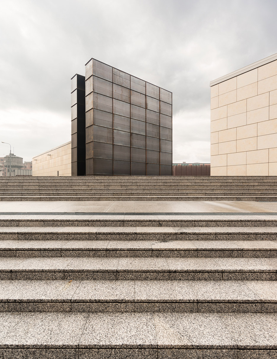 Shoah Memorial in Bologna by SET Architects