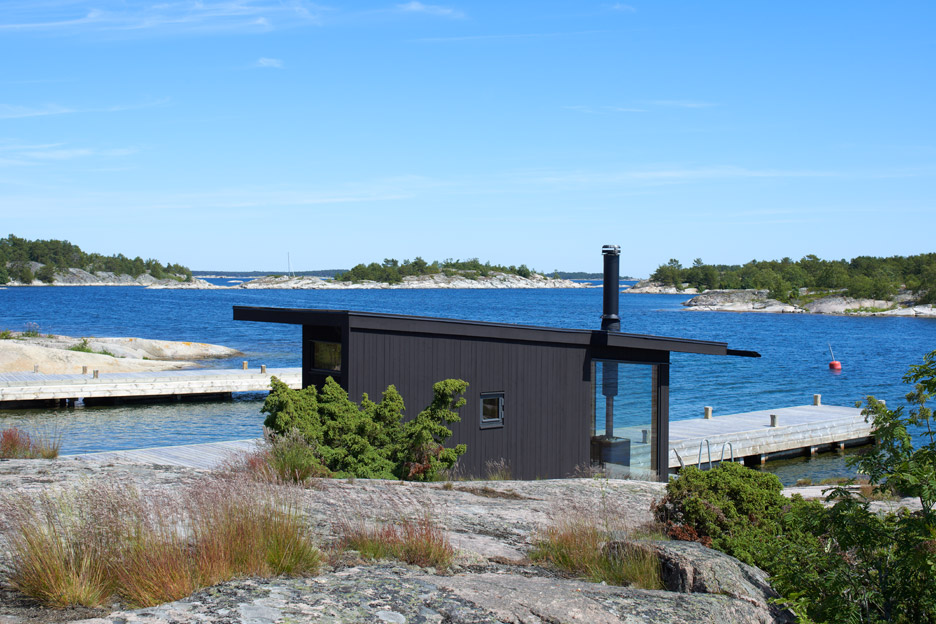 Small houses far out in the archipelago of Stockholm by Margen Wigow Arkitektkontor