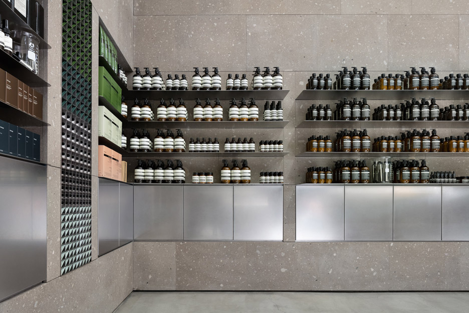 Aesop Sapporo Stellar Place by CASE-REAL