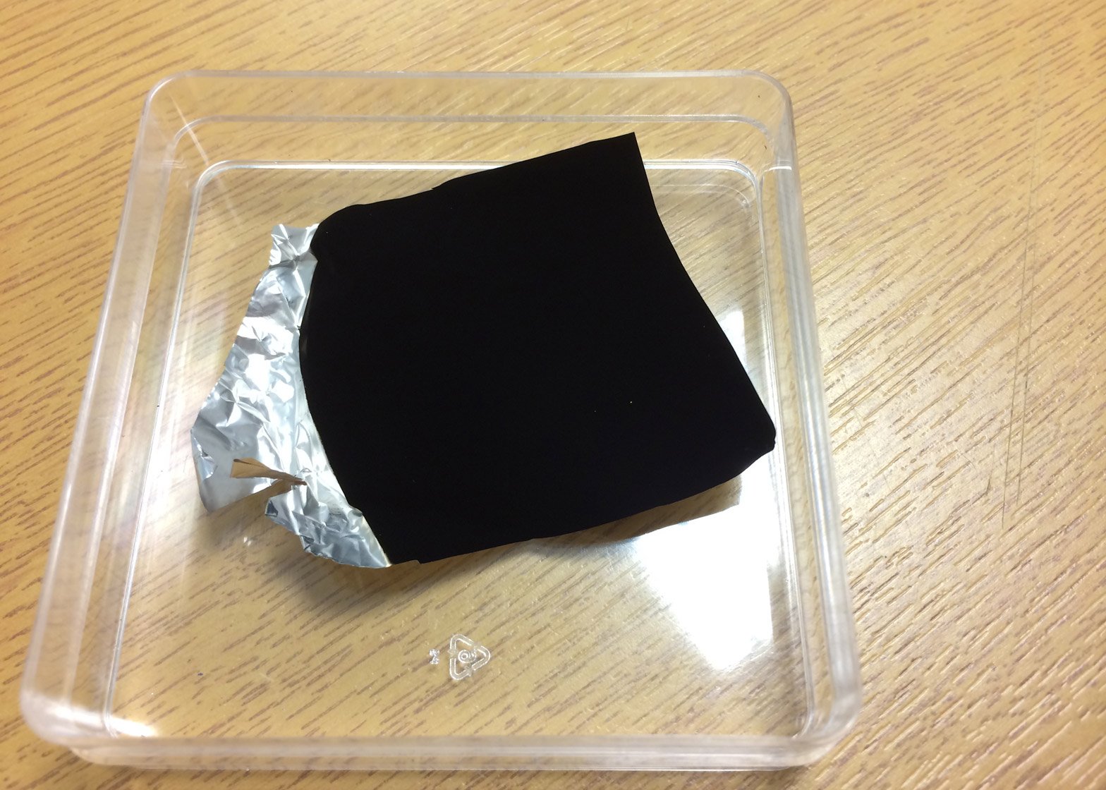 Anish Kapoor Receives Exclusive Rights To Blackest Pigment