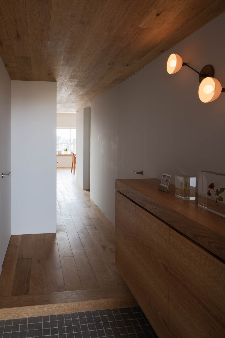 Apartment interior in Machiya by Yumiko Miki Architects