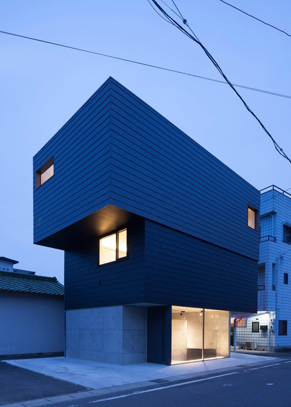 gaze-residential-art-gallery-apollo-architects-associates-aichi-japan-masao-nishikawa_dezeen_936_0