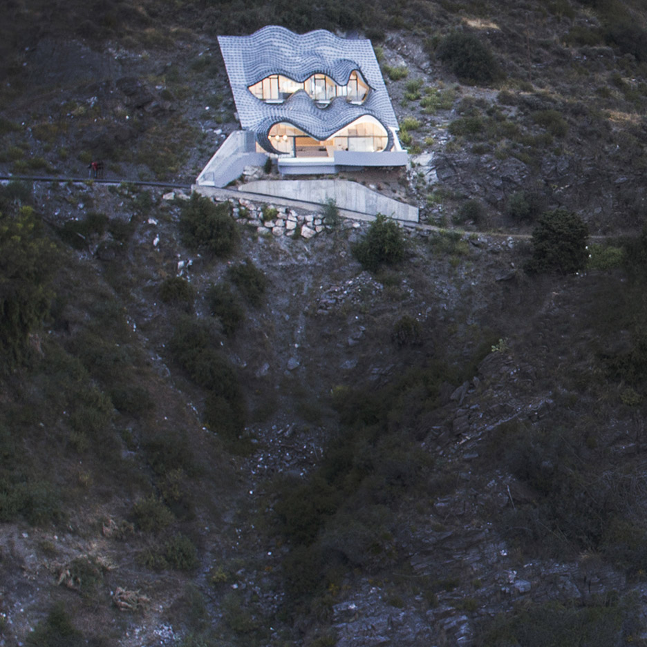 House on the cliff by Gilbartolome Architects in Granada, Spain