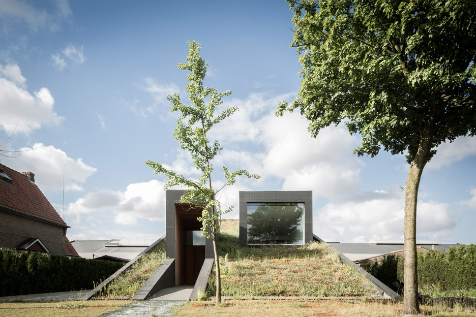 House PIBO by Oyo Architects in Maldegem, Belgium