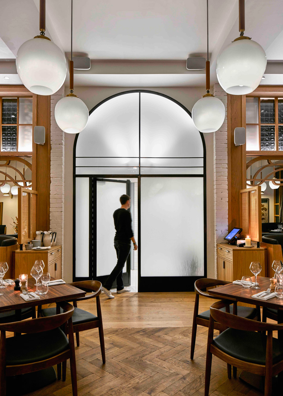 Modern Pantry restaurant by AvroKo