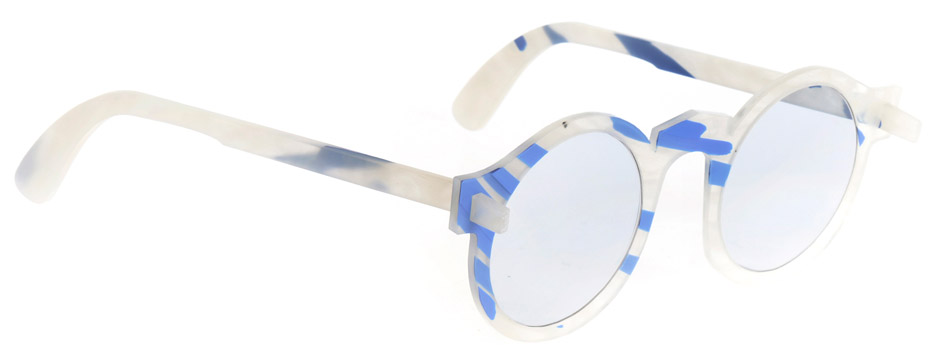 bioplastic-sunglasses-collection-1-crafting-plastics-milan-design-week-2016-fashion_dezeen_936_5