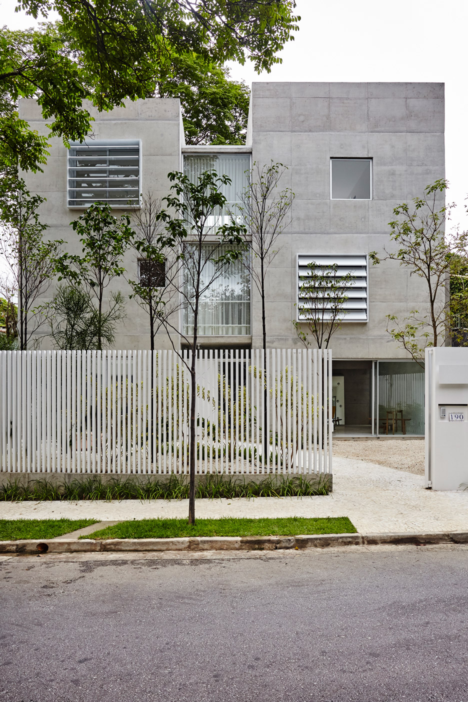 BN House by Metro Arquitetos