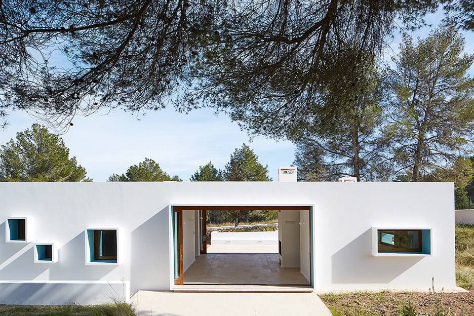 Ca na Maria by Laura Torres Roa and Alfonso Caballero residential architecture Ibiza, Spain