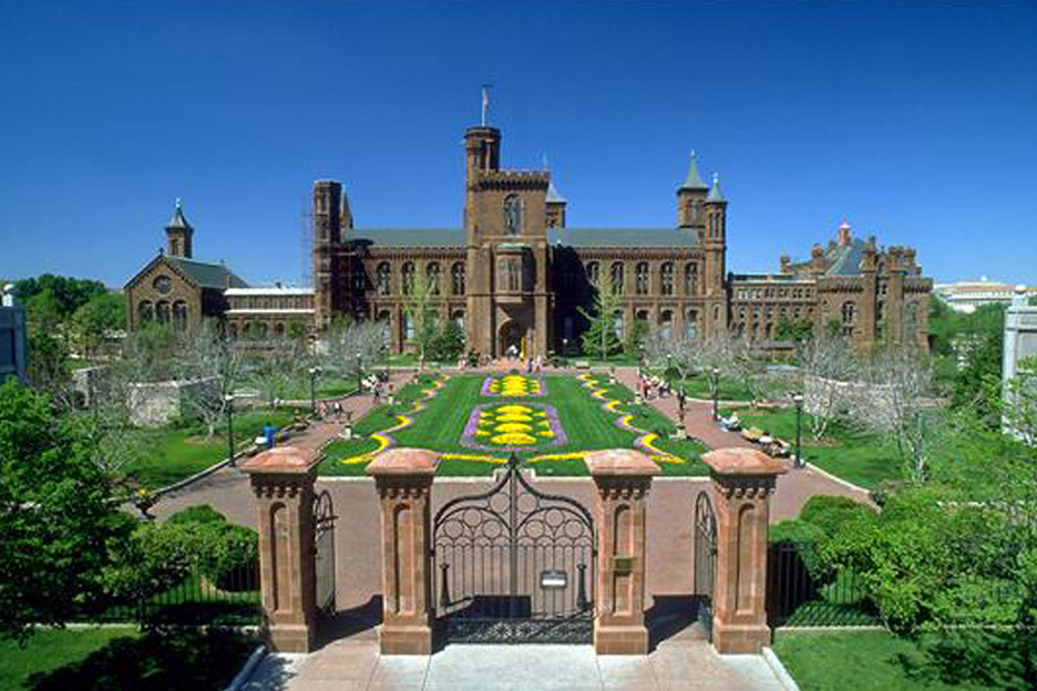 Opposition to BIG Bjarke Ingels masterplan for Smithsonian Institute in Washington DC, USA
