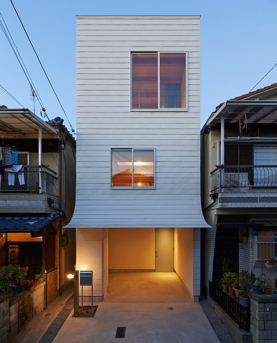 Gandare residential project by Ninkipen! architecture in Osaka