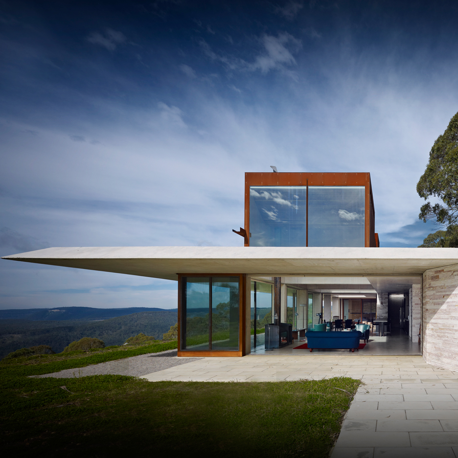 Invisible House, Hampton, Australia, by Peter Stutchbury Architecture