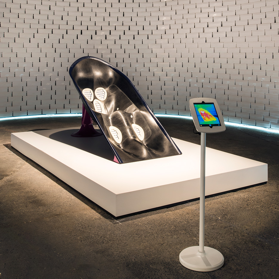 Greg Lynn's microclimate chair for Nike could give athletes "a distinct performance advantage"